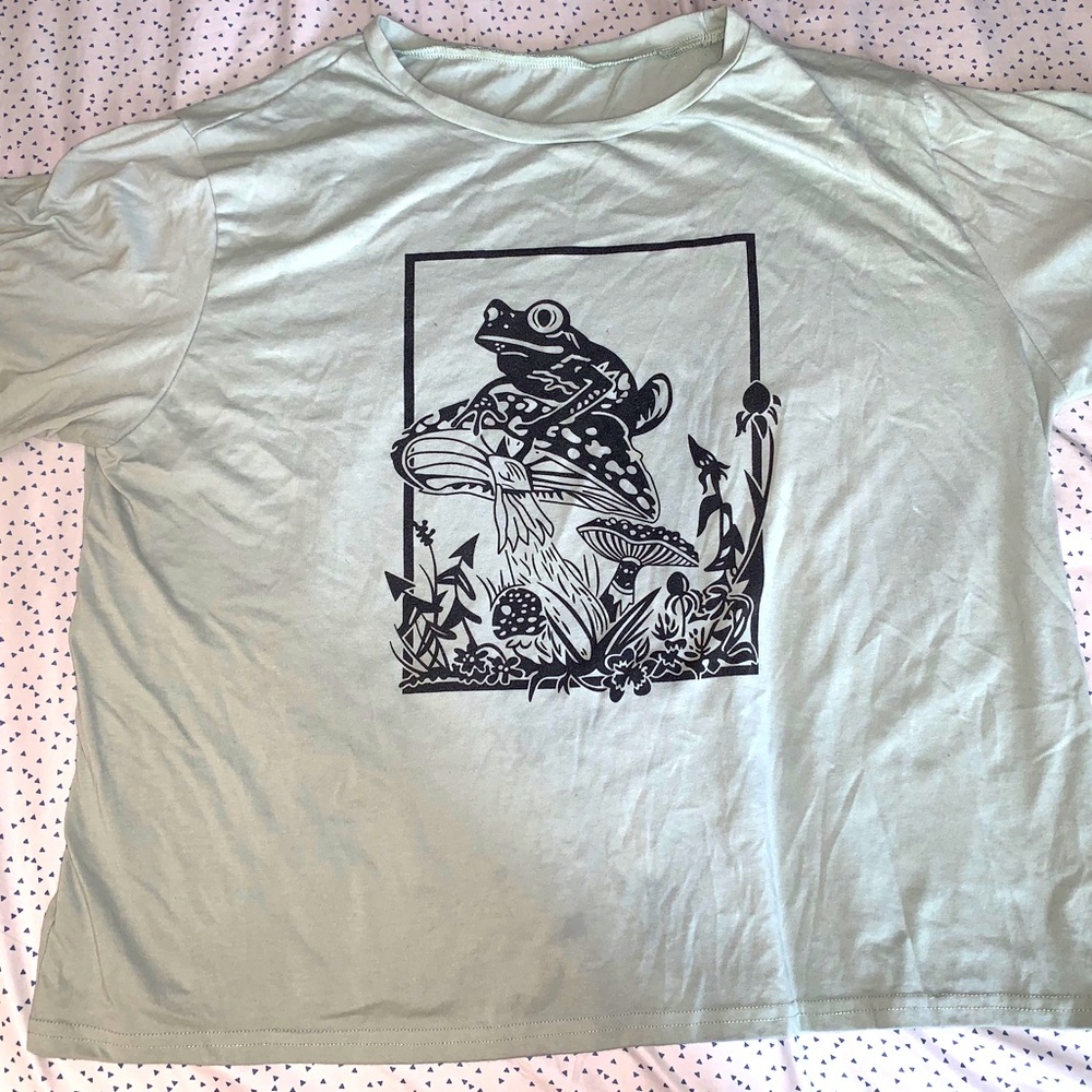 Women’s Shein Frog Print Tee